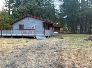 62500 Piney Way E, Enumclaw, WA 98022