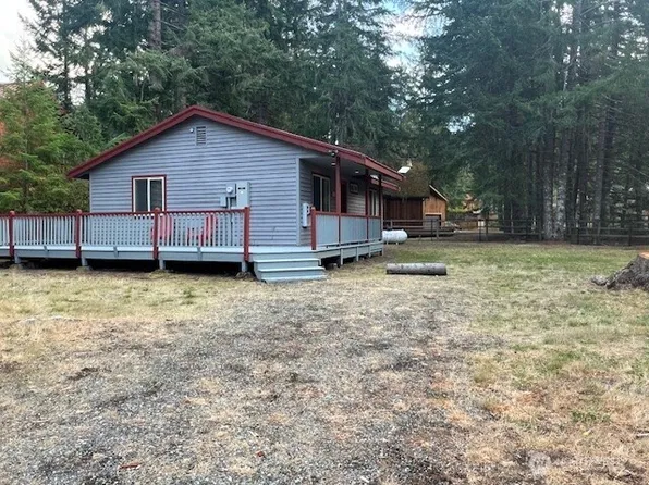 62500 Piney Way E, Greenwater, WA 98022