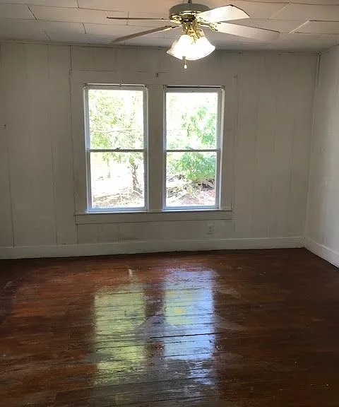 1107 S Old Temple Rd — Photo 3