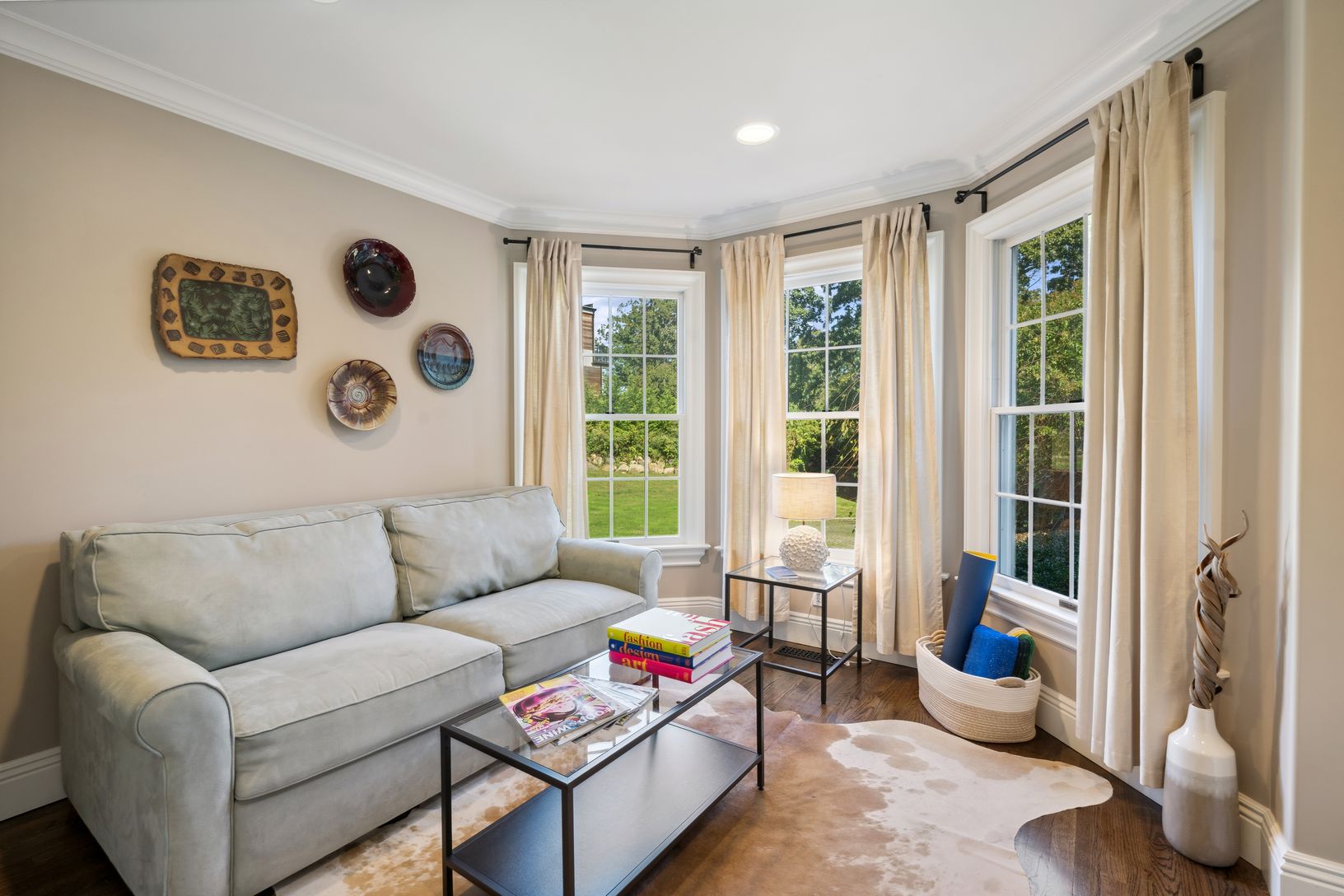  Office with Pull-Out Couch