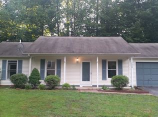 7260 Linden Tree Ln, Springfield, VA 22152