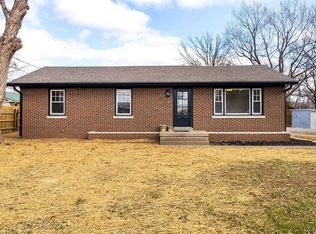 1220 Lower New Harmony Rd, Mount Vernon, IN 47620