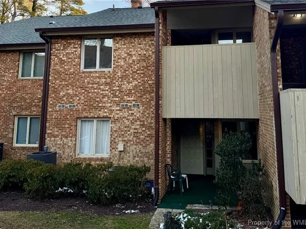 376 Merrimac Trl APT 222, Williamsburg, VA 23185