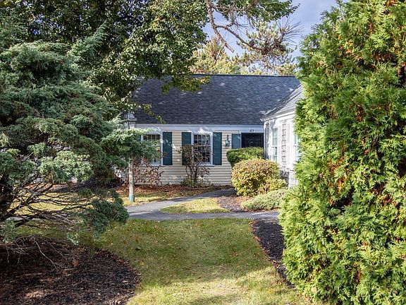 2nd image of 83 Starboard Drive #83