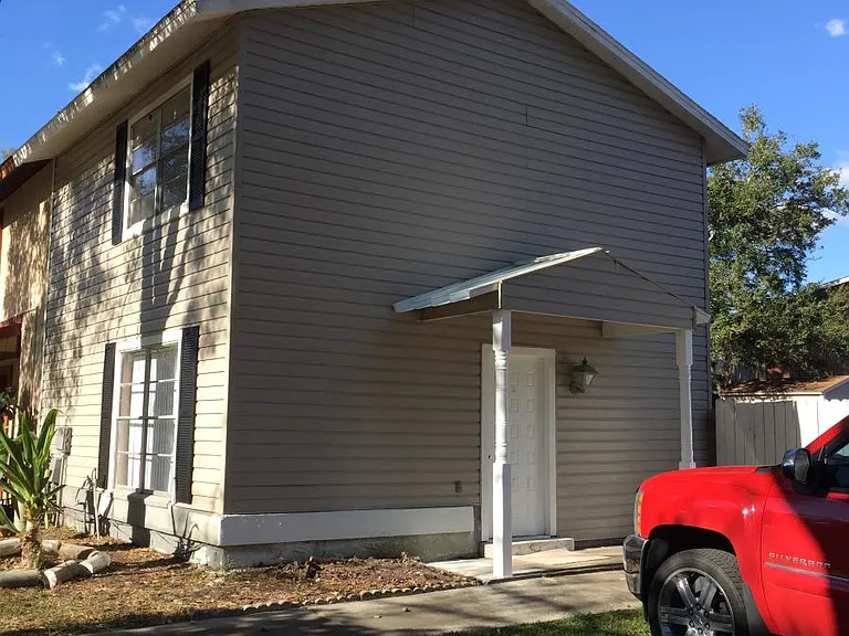 13901 Village Terrace Dr — Photo 1