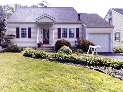2332 Niskayuna Drive, Niskayuna, NY, 12309