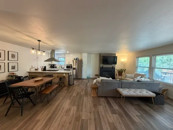 10328 Martis Valley Rd, Truckee, CA 96161
