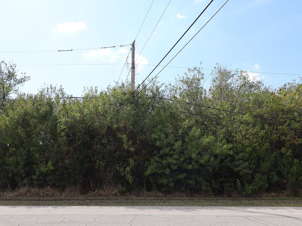 1st image of 4492 SW Paley Road