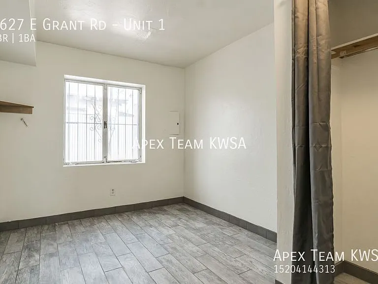 2627 E Grant Rd #1 — Photo 19