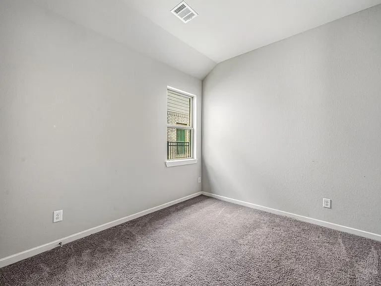 7623 Coral Lake Dr — Photo 8