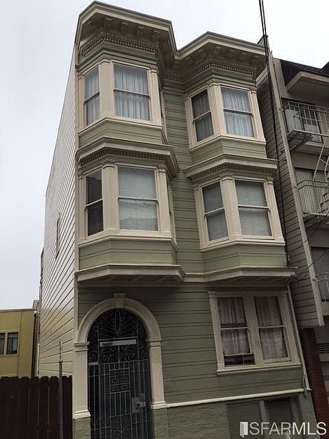 1st image of 166 Valparaiso St