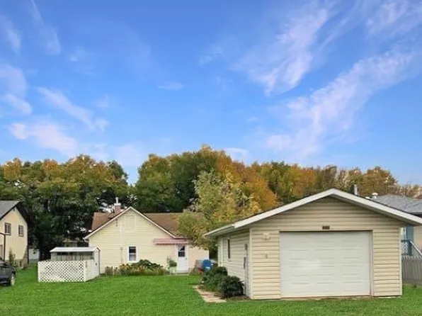 5005 N 55th Ave, High Prairie, AB T0G 1E0