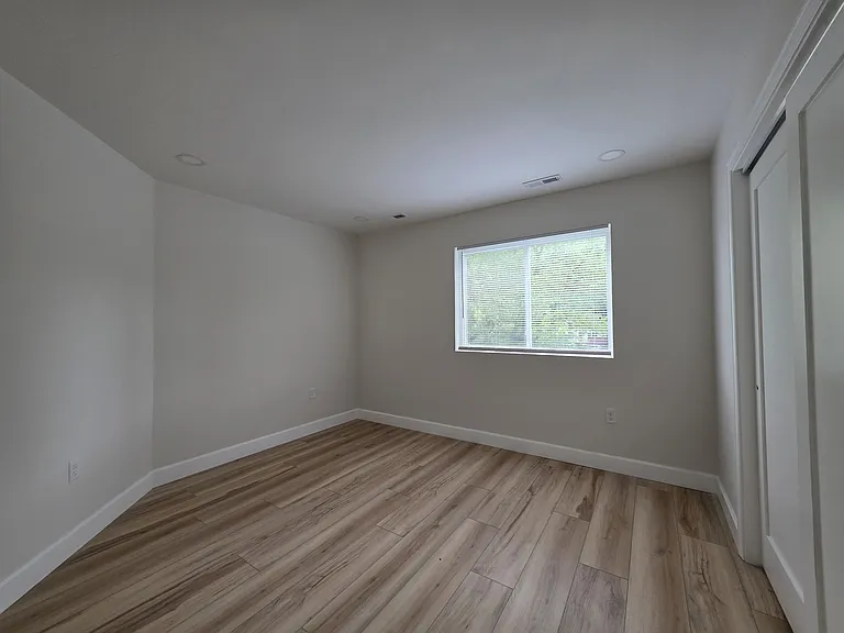 44 Warner St #3 — Photo 7