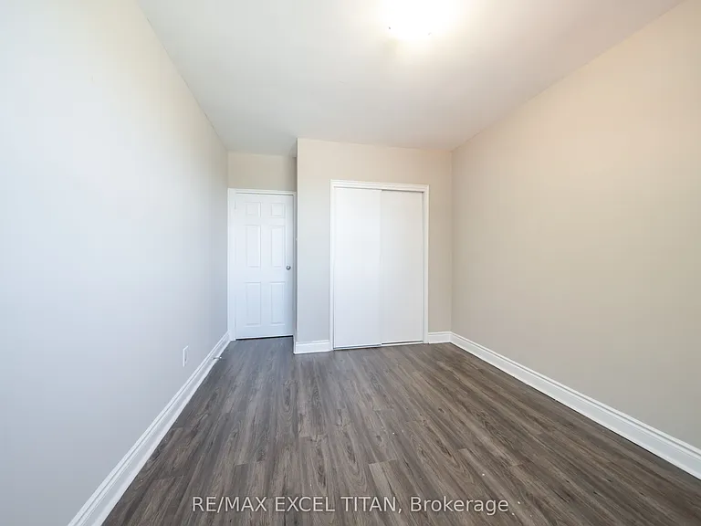468 Ottawa St N #237C — Photo 3