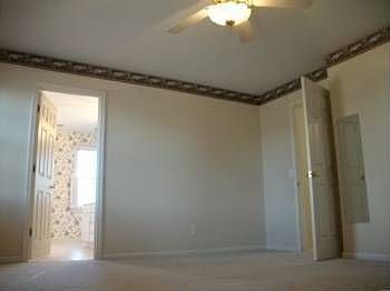 4th image of 10 Saddle Bow Ct