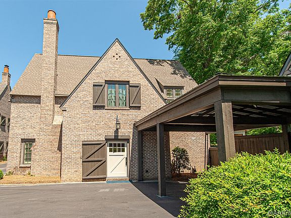 2nd image of 537 Cloverdale Rd