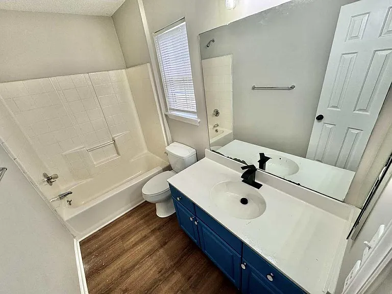 2608 Clarencefield Dr — Photo 15