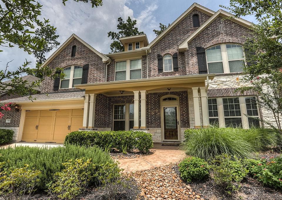 1st image of 111 N Almondell Cir
