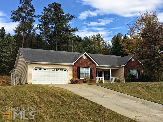 1st image of 647 Magnolia Dr