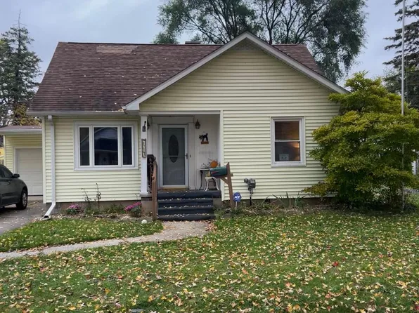 1714 Division St, Saginaw, MI 48602