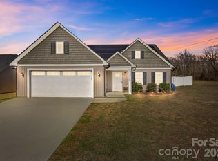 3246 Camp Julia Rd, Kannapolis, NC 28083