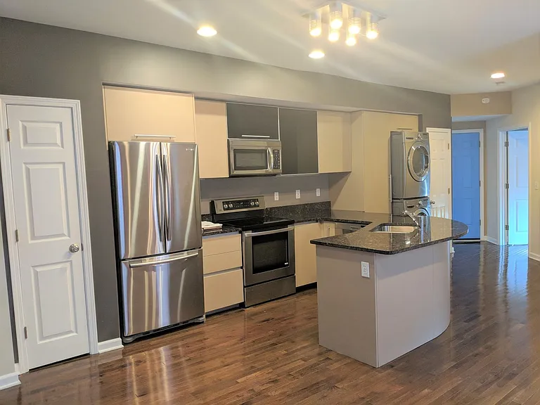 4164 W Pine — Photo 13