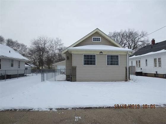 2nd image of 2637 10th St