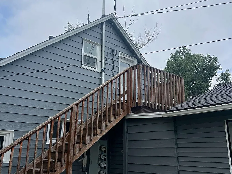 2004 Bradley Ave