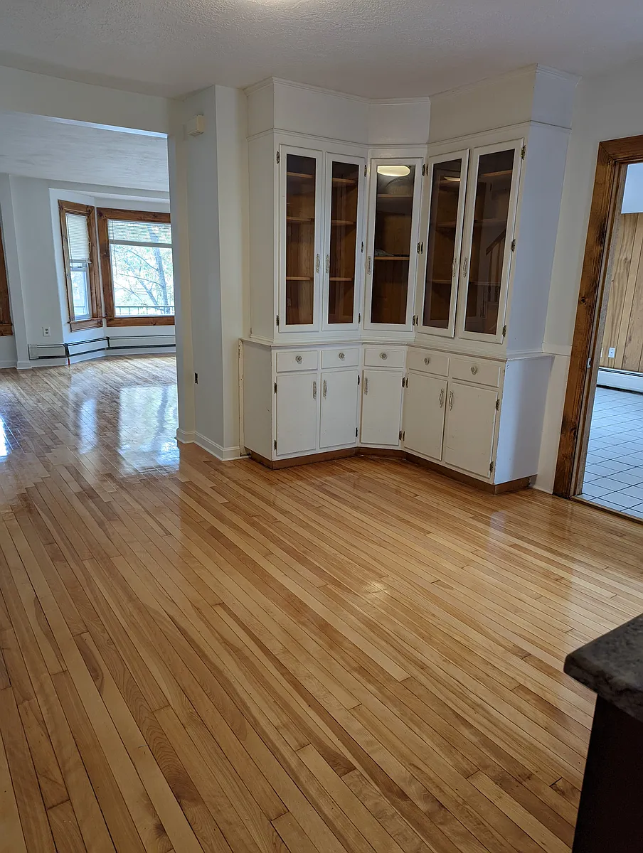 Building Photo - 8 Freeland St #1