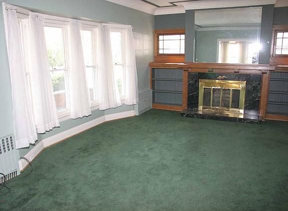 5th image of 2839 Parkwood Ave