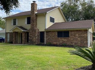10519 Windriver Dr, Houston, TX 77070