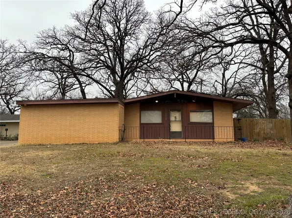 1010 Waco St, Durant, OK 74701