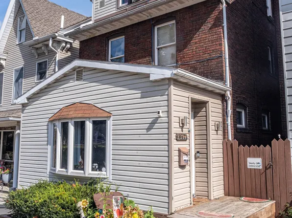 2317 Maple Ave, Altoona, PA 16601