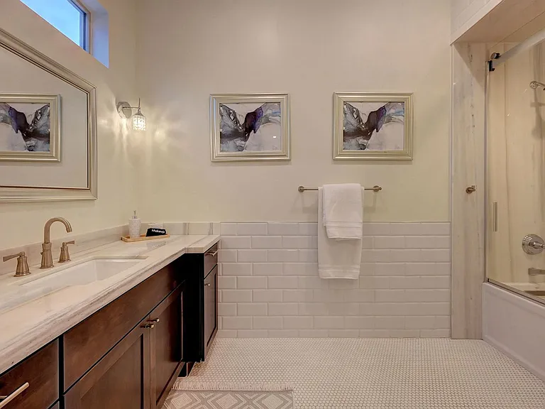 2111 Edgewood Ave — Photo 53