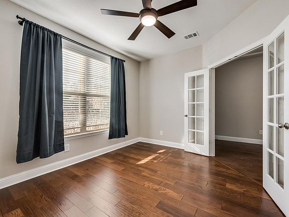 5th image of 1825 Ridge Creek Ln