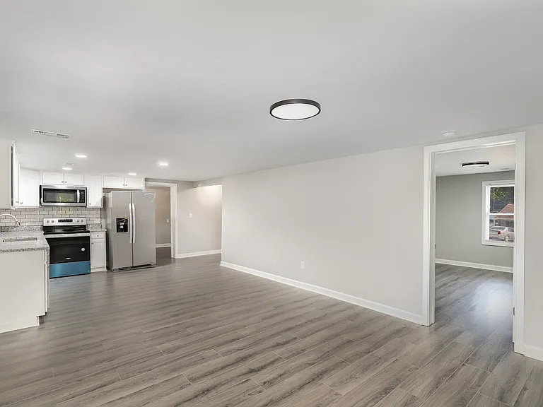 1317 Martin Luther King Jr Blvd #1 — Photo 5
