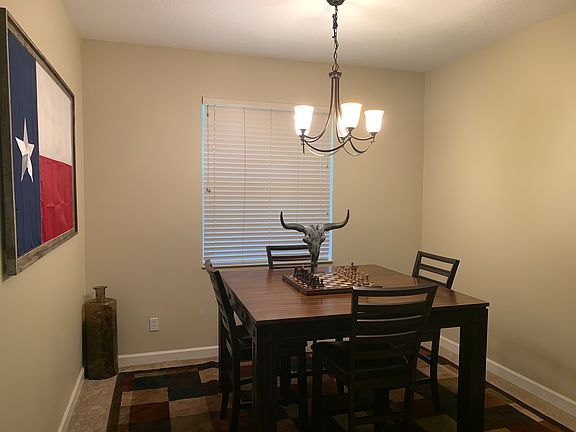 5th image of 577 Gardendale Cir SE