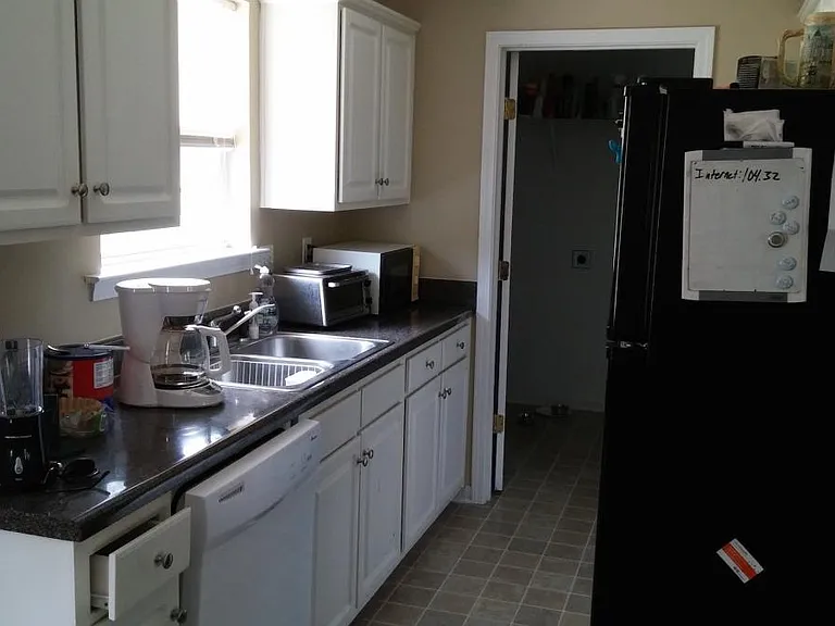 216 Woodmaker Ct — Photo 6