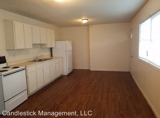 426 SE Arter Ave APT 02, Topeka, KS 66607