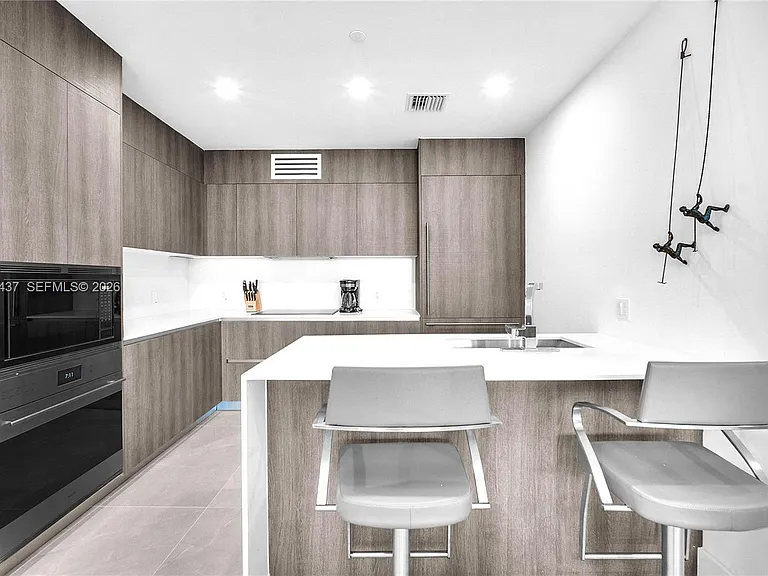 17550 Collins Ave #603 — Photo 19
