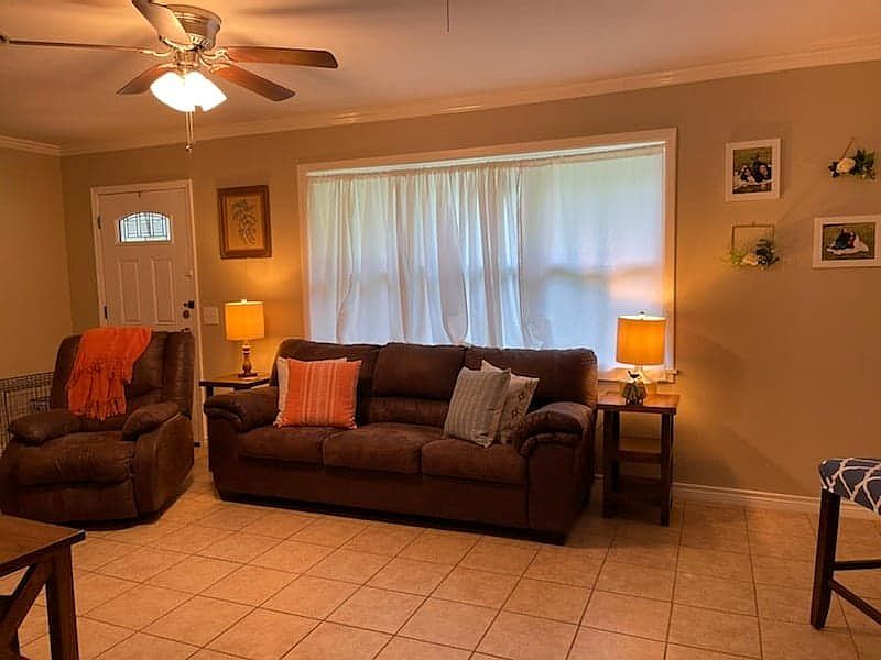 2nd image of 1204 Carolyn Dr