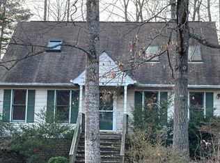 7506 Winning Colors Pl, Midlothian, VA 23112