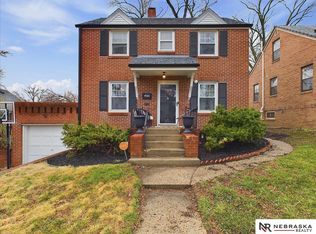 4926 Grant St, Omaha, NE 68104