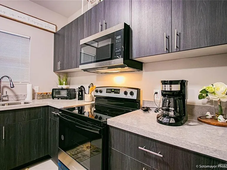 5609 Swallow Ave #2 — Photo 5