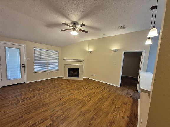 5th image of 1001 Rock Springs Dr