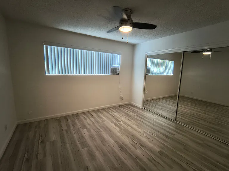 650 Westmount Drive — Photo 14