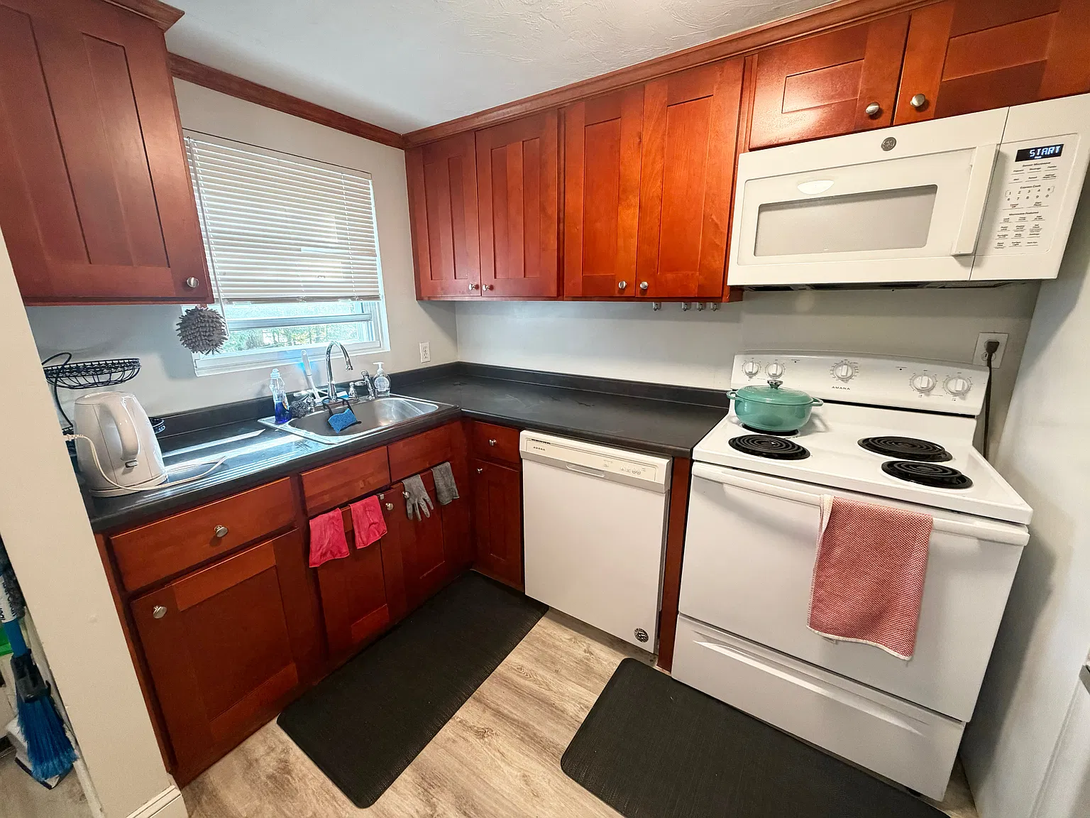 2 bed, $2,200 — Photo 2