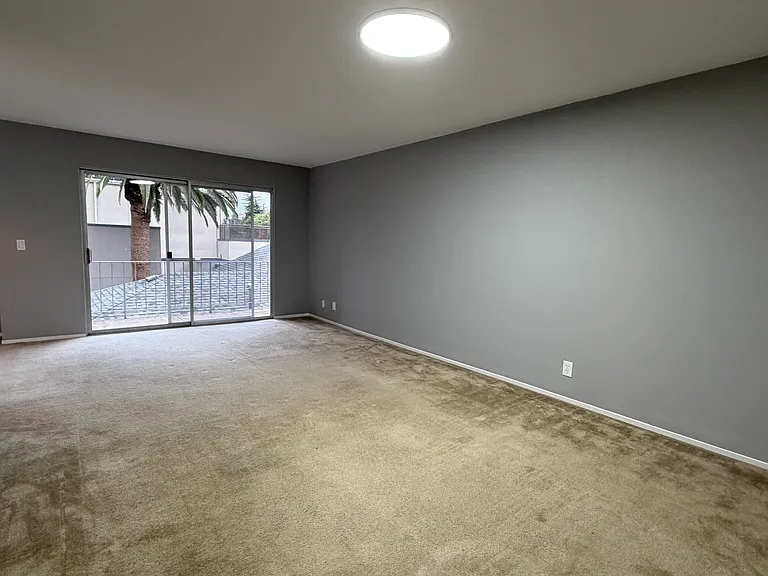 94 Bayo Vista Ave #304 — Photo 6