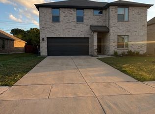 553 Hickory Ridge Dr, Van Alstyne, TX 75495