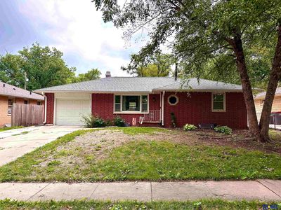 2320 S 58th St, Lincoln, NE, 68506